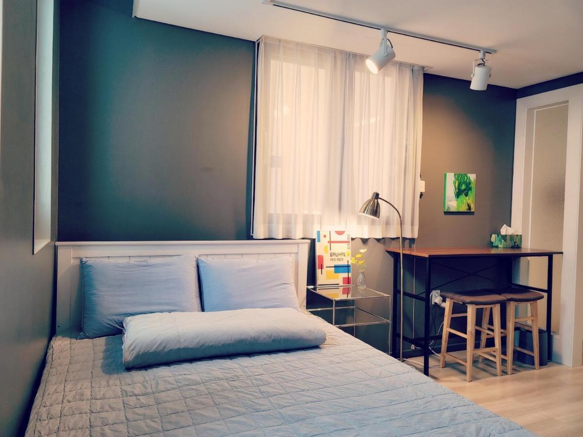 Picasso Guesthouse Мокпхо Екстер'єр фото