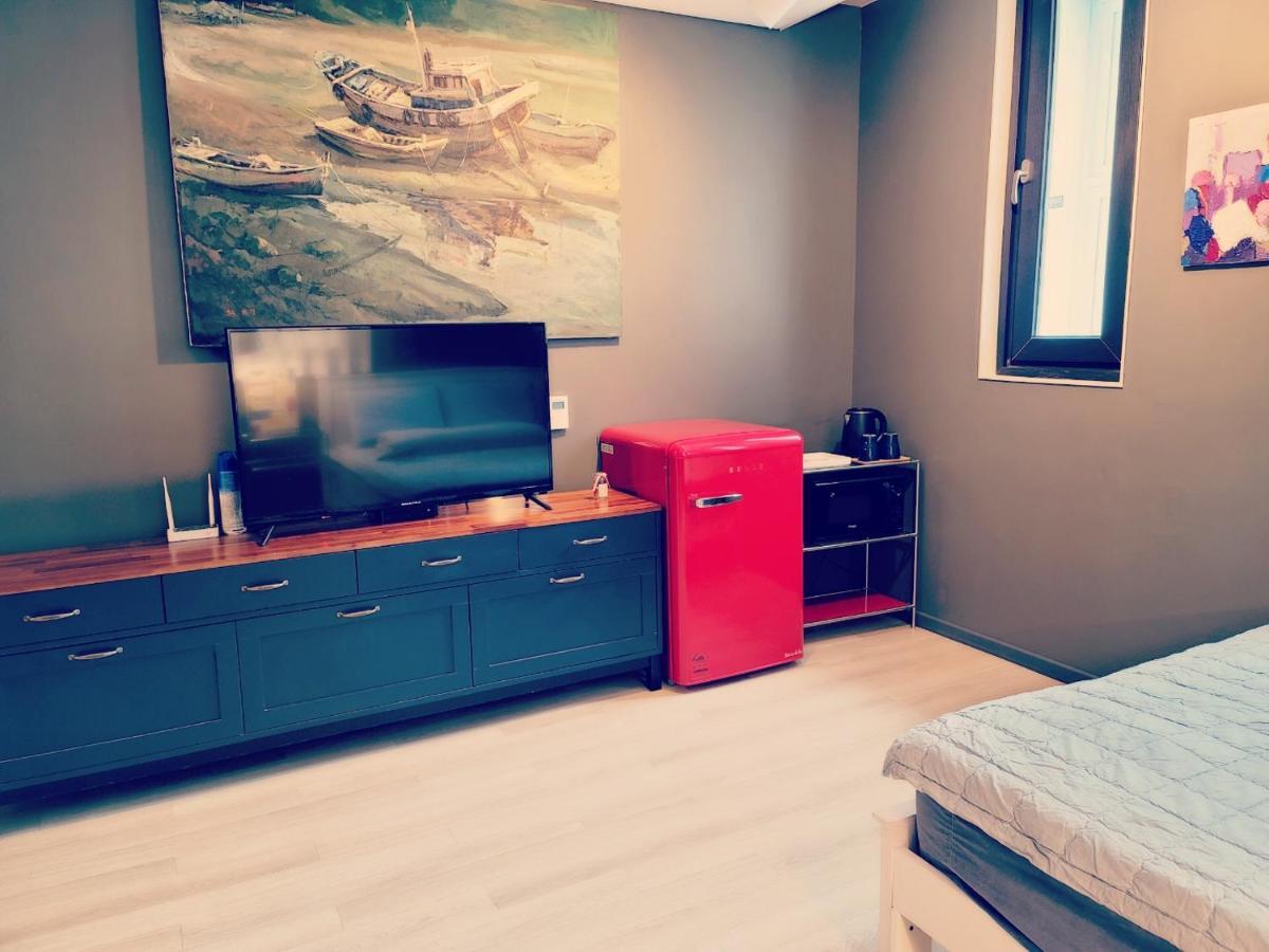Picasso Guesthouse Мокпхо Екстер'єр фото