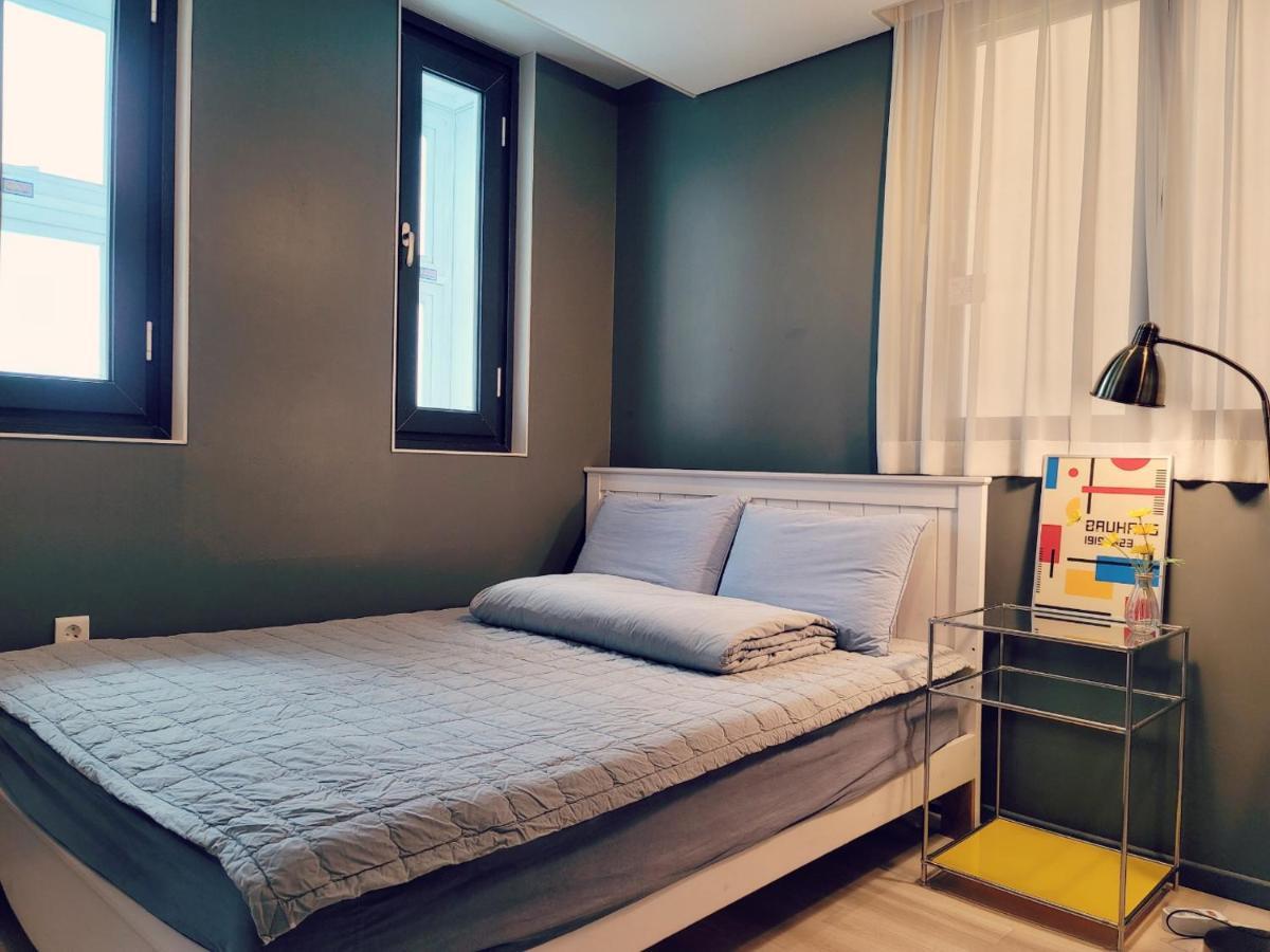 Picasso Guesthouse Мокпхо Екстер'єр фото