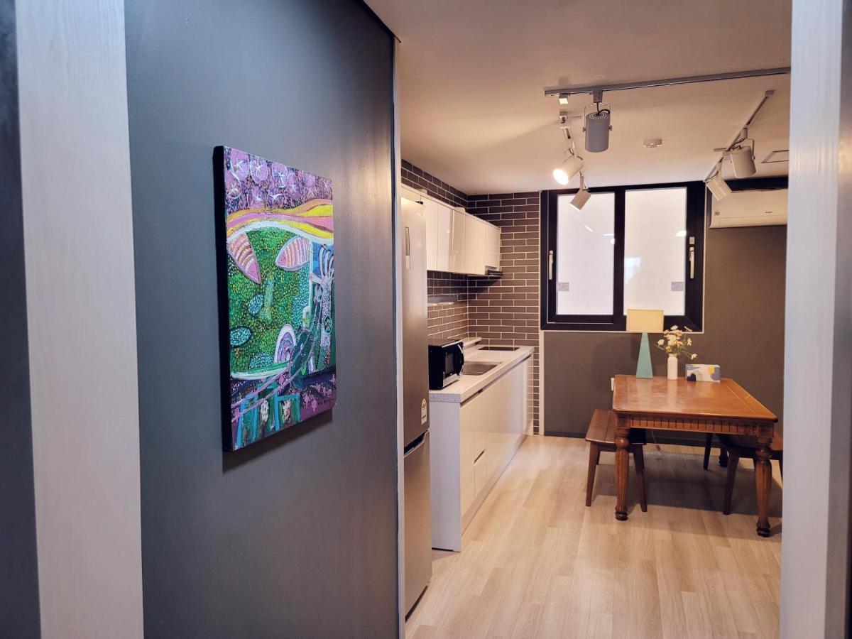 Picasso Guesthouse Мокпхо Екстер'єр фото