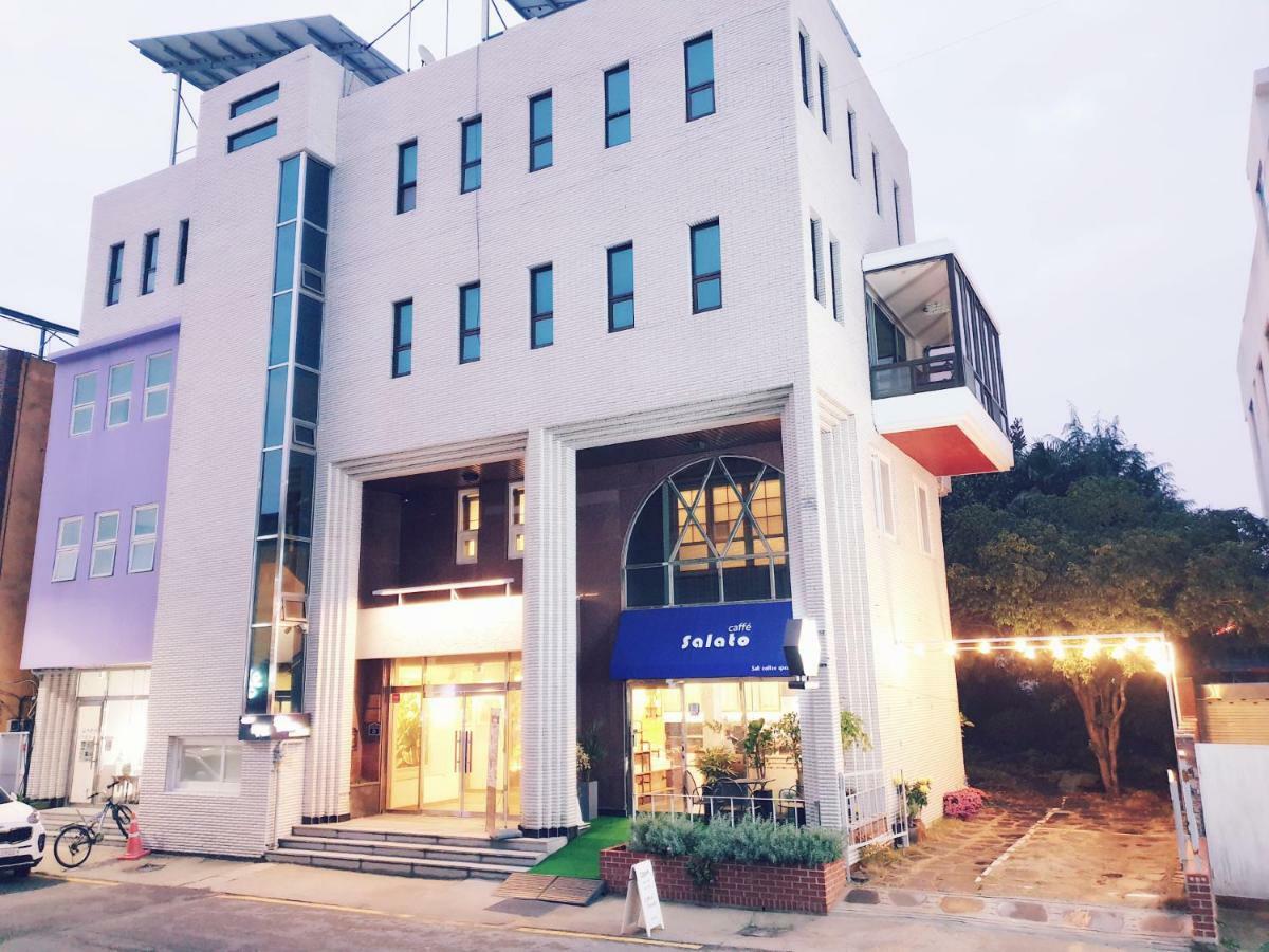 Picasso Guesthouse Мокпхо Екстер'єр фото