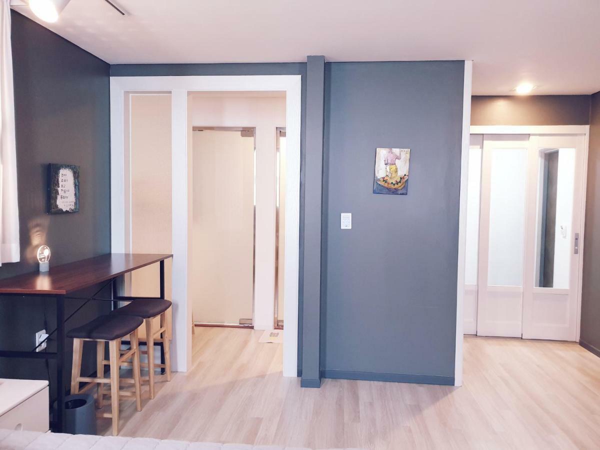 Picasso Guesthouse Мокпхо Екстер'єр фото